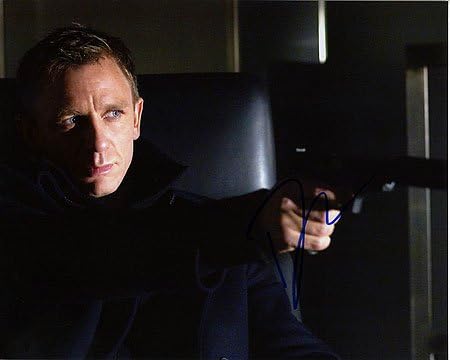 DANIEL CRAIG (James Bond) 8x10-es Férfi Híresség-Fotó bejelentkezett Személy